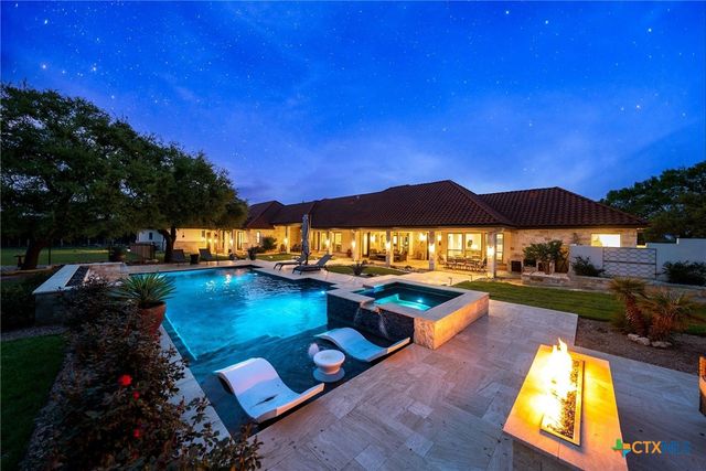 376 San Marcos Trail, New Braunfels, TX 78132