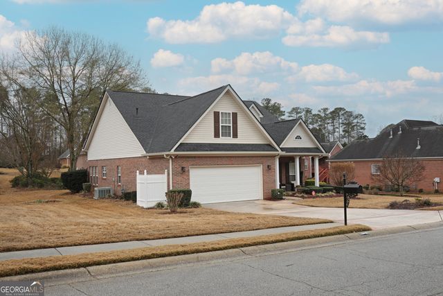 140 Winecoff Drive, Fayetteville, GA 30214