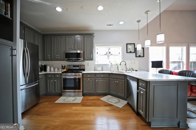 140 Winecoff Drive, Fayetteville, GA 30214