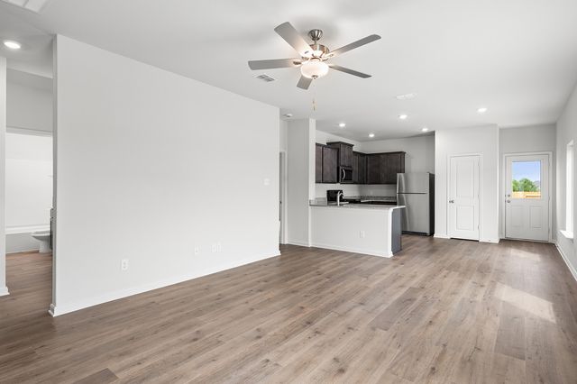 8416 White Wolf Trail, Ponder, TX 76259