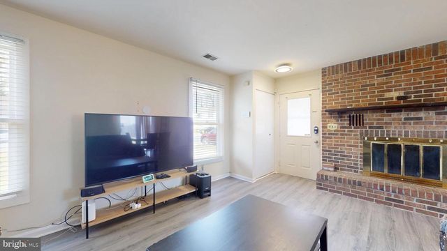 2409 FERRELL CT, Waldorf, MD 20602