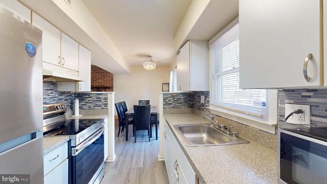 2409 FERRELL CT, Waldorf, MD 20602