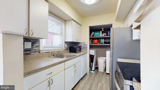 2409 FERRELL CT, Waldorf, MD 20602