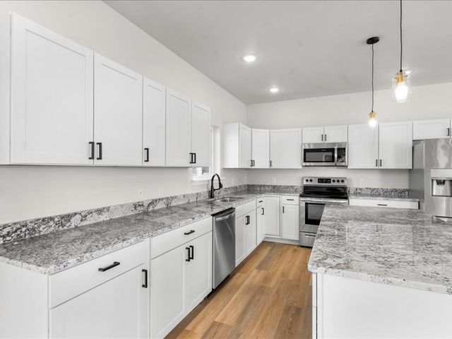 425 N Stewart Street, North Liberty, IA 52317