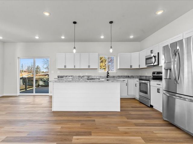 425 N Stewart Street, North Liberty, IA 52317