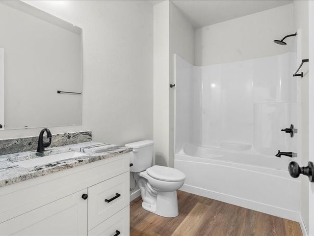 425 N Stewart Street, North Liberty, IA 52317