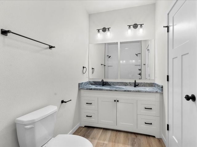 425 N Stewart Street, North Liberty, IA 52317