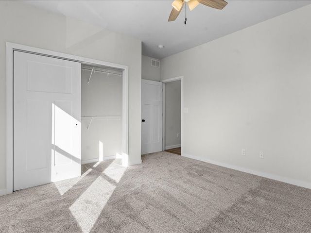 425 N Stewart Street, North Liberty, IA 52317