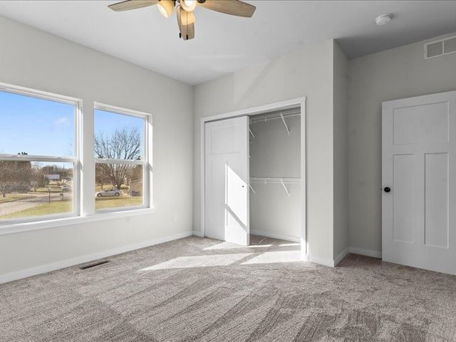 425 N Stewart Street, North Liberty, IA 52317