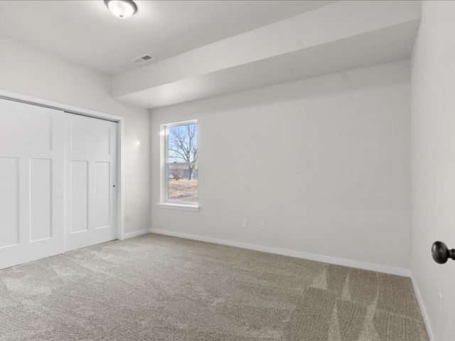 425 N Stewart Street, North Liberty, IA 52317