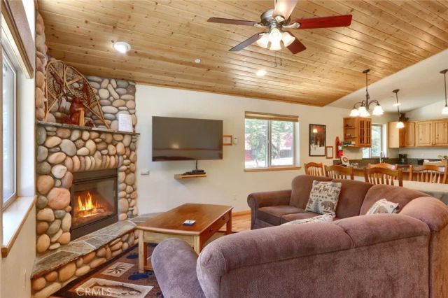 7400 Choke Cherry Lane, Yosemite, CA 95389