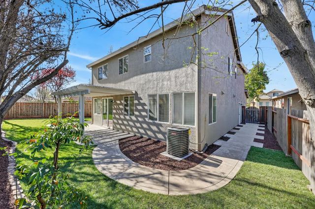 5142 Bissett Way, Sacramento, CA 95835