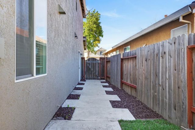 5142 Bissett Way, Sacramento, CA 95835