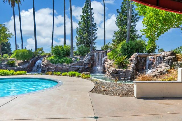 5142 Bissett Way, Sacramento, CA 95835