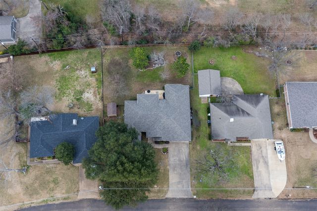 116 Guadalupe Drive, Gun Barrel City, TX 75156