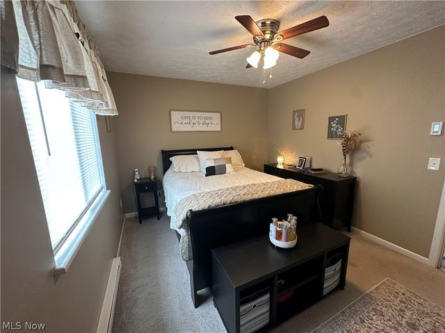 1298 Elberon Avenue, Salem, OH 44460