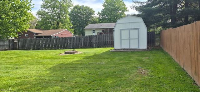 1298 Elberon Avenue, Salem, OH 44460
