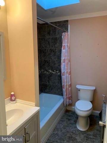 2716 W LANVALE ST, Baltimore, MD 21216