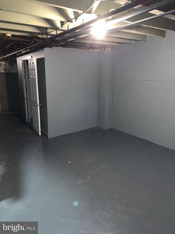 2716 W LANVALE ST, Baltimore, MD 21216