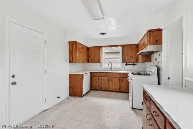 4104 Albert Pike Avenue, Fort Smith, AR 72904