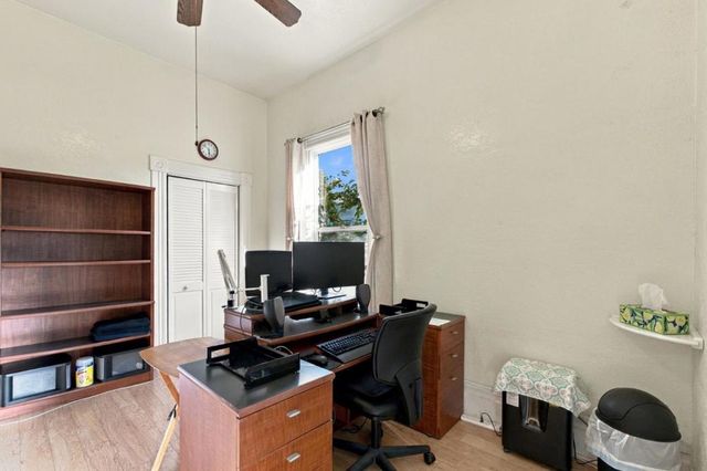 5457 Vicente Way, Oakland, CA 94609
