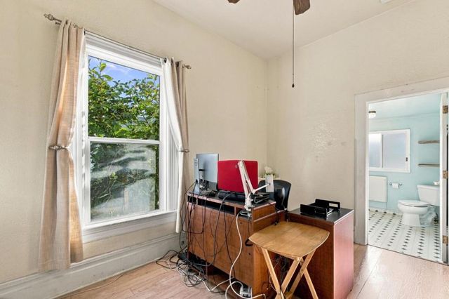 5457 Vicente Way, Oakland, CA 94609