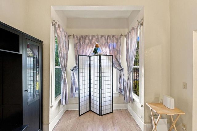 5457 Vicente Way, Oakland, CA 94609