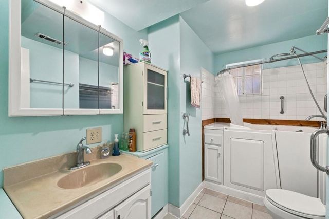 5457 Vicente Way, Oakland, CA 94609