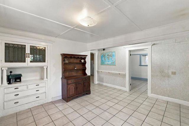 5457 Vicente Way, Oakland, CA 94609