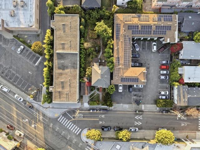 5457 Vicente Way, Oakland, CA 94609