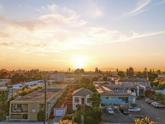 5457 Vicente Way, Oakland, CA 94609