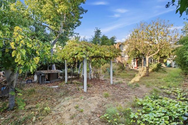 5457 Vicente Way, Oakland, CA 94609