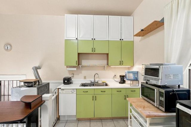 5457 Vicente Way, Oakland, CA 94609