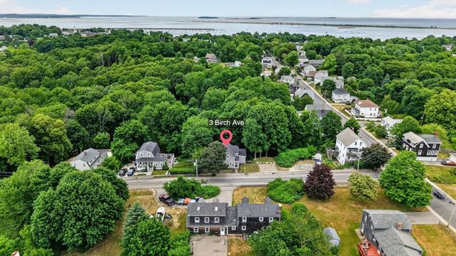 3 Birch Ave, Plymouth, MA 02360