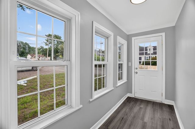 3 Birch Ave, Plymouth, MA 02360