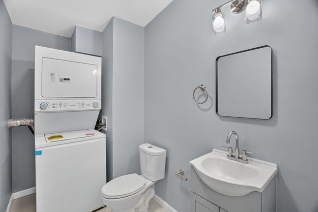 3 Birch Ave, Plymouth, MA 02360