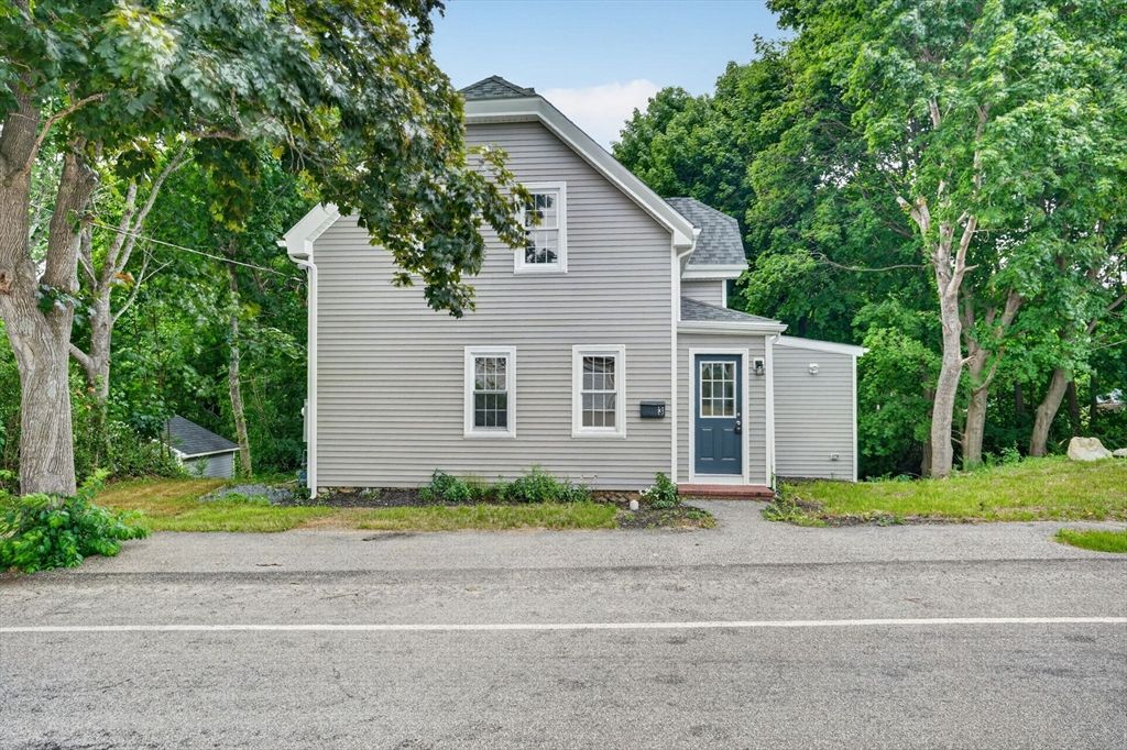 3 Birch Ave, Plymouth, MA 02360