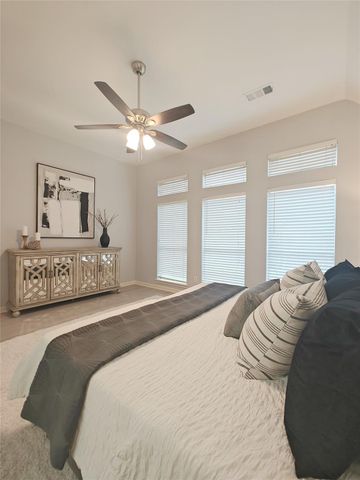 3810 Paigewood Drive, Pearland, TX 77584