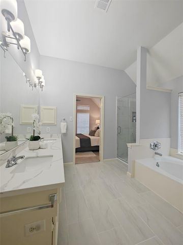 3810 Paigewood Drive, Pearland, TX 77584