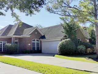 3810 Paigewood Drive, Pearland, TX 77584