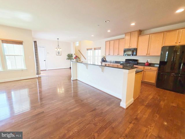 22618 SHINING HARNESS ST, Clarksburg, MD 20871