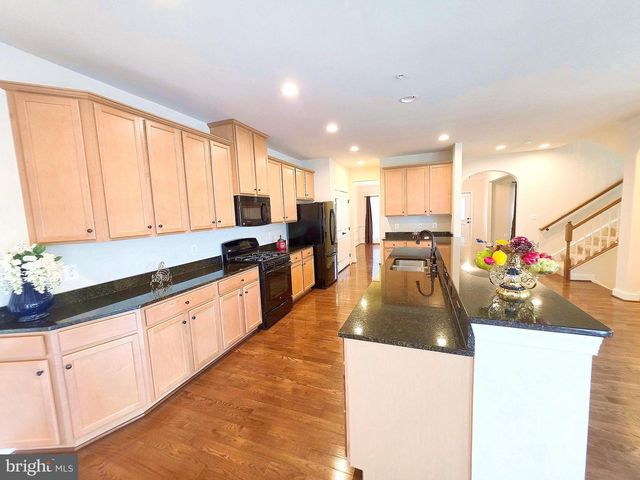 22618 SHINING HARNESS ST, Clarksburg, MD 20871