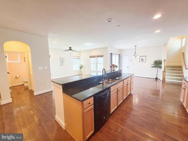 22618 SHINING HARNESS ST, Clarksburg, MD 20871