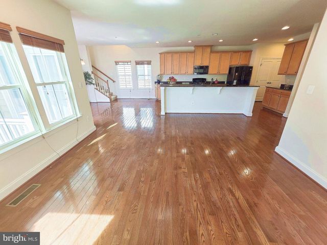 22618 SHINING HARNESS ST, Clarksburg, MD 20871