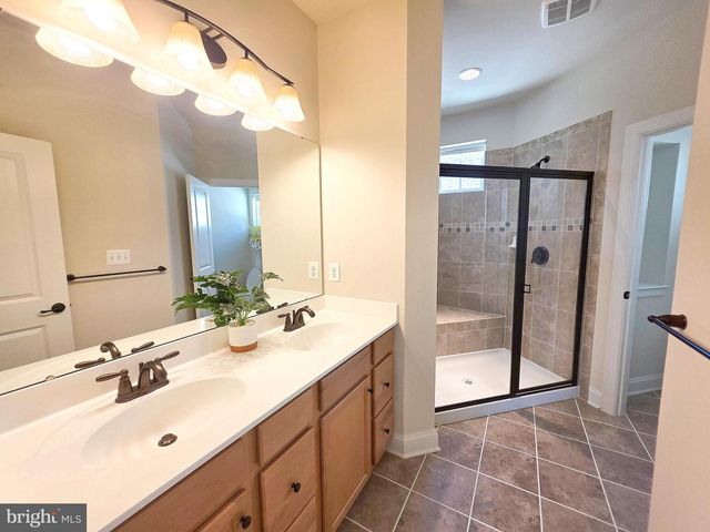 22618 SHINING HARNESS ST, Clarksburg, MD 20871