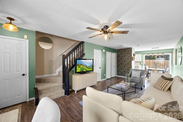 6483 Saint Bernard Way, Charlotte, NC 28269