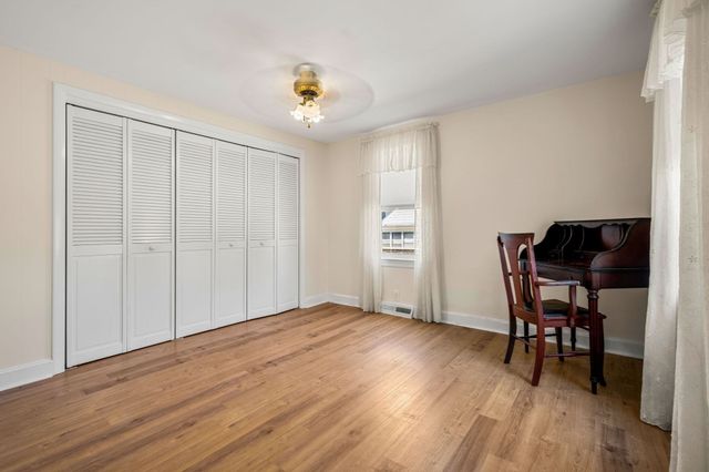 1 Lewis Ave, Salisbury, MA 01952