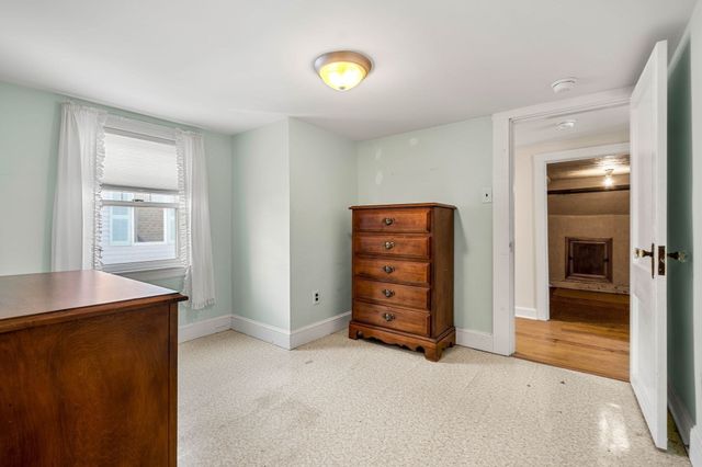 1 Lewis Ave, Salisbury, MA 01952