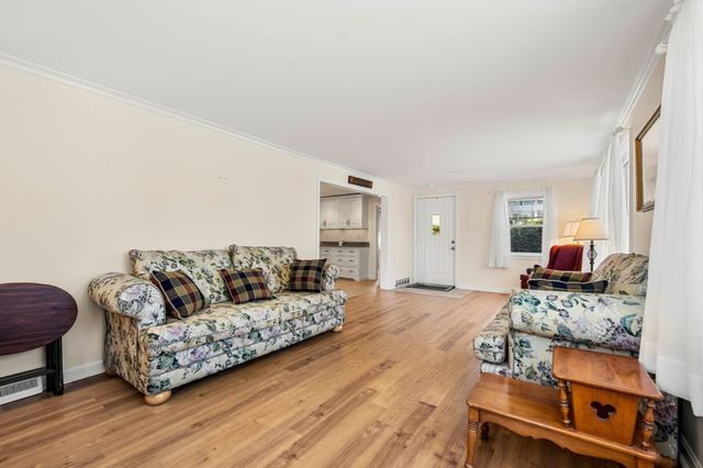 1 Lewis Ave, Salisbury, MA 01952