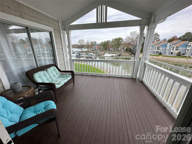 1205 Torrence Circle, Davidson, NC 28036